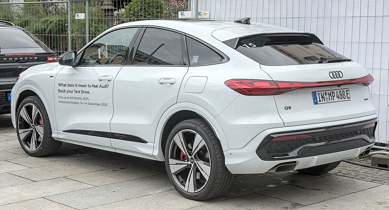 Audi Q5 available for self drive rental in India