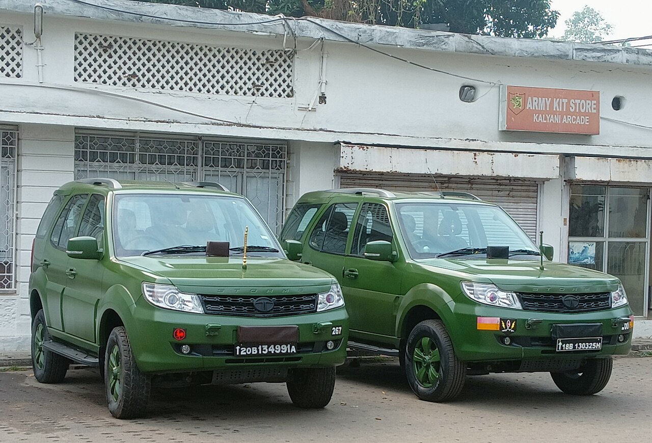 Tata Safari available for self drive rental in India