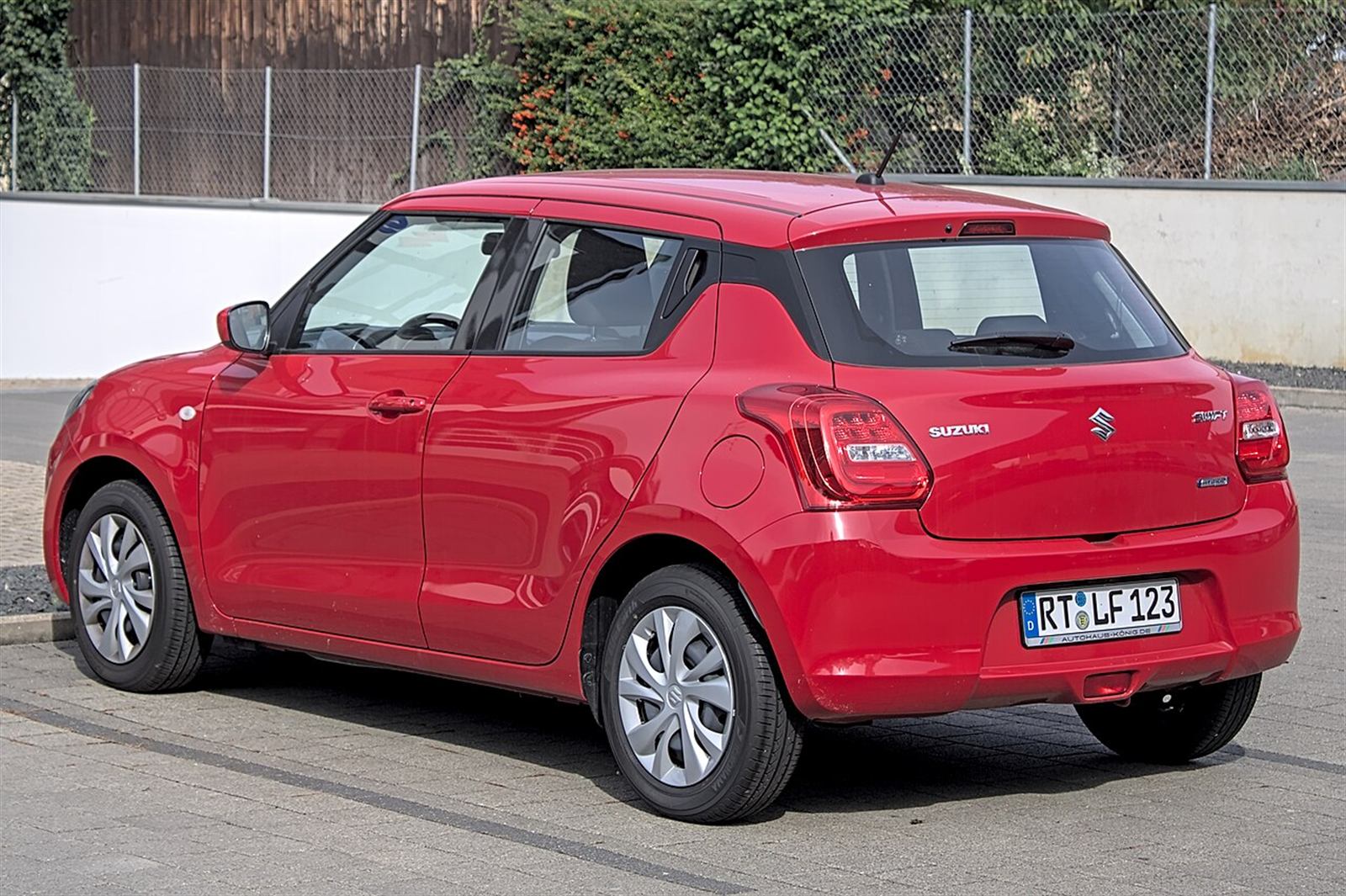 Maruti Suzuki Swift available for self drive rental in India